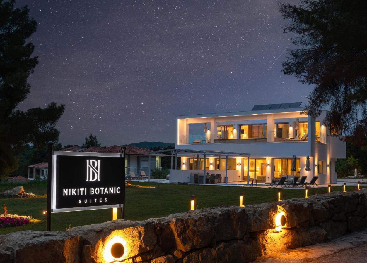 Nikiti Botanic Pool Suites Zewnętrze zdjęcie