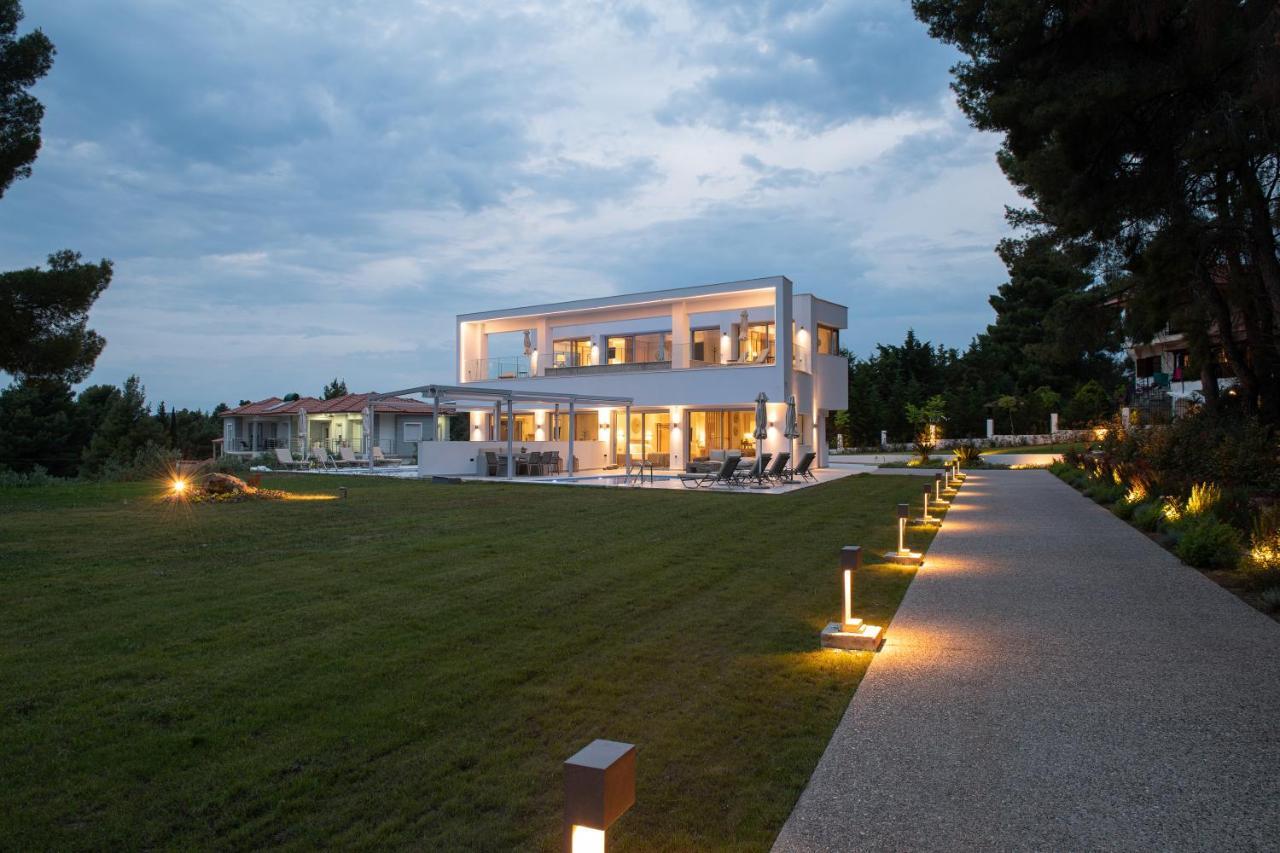 Nikiti Botanic Pool Suites Zewnętrze zdjęcie
