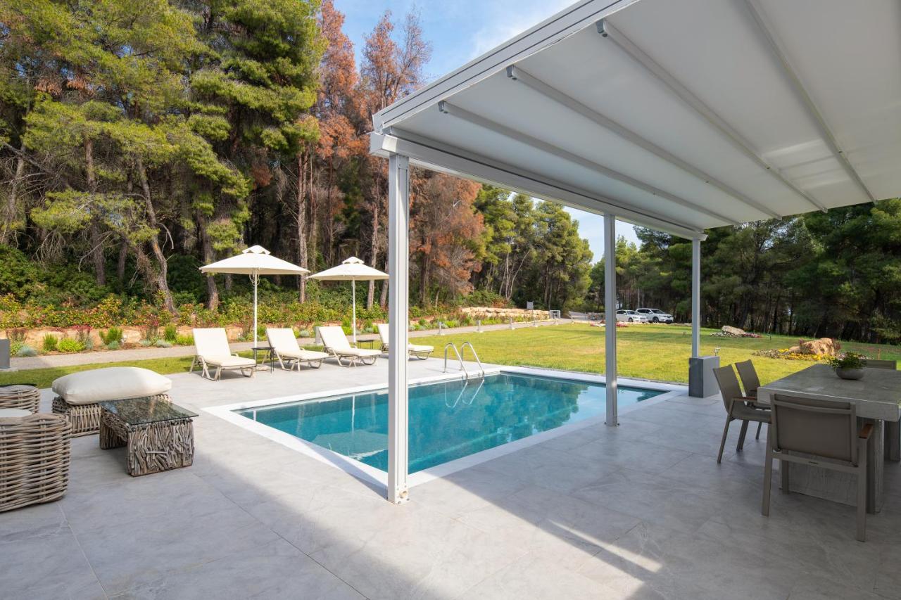 Nikiti Botanic Pool Suites Zewnętrze zdjęcie